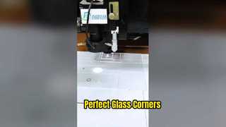 گوشه مربع گرد برش لیزری شیشه ای فوق العاده سفید 2 میلی متری