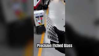 مربع برش لیزری برش لیزری شیشه ای فوق العاده سفید 4 میلی متری