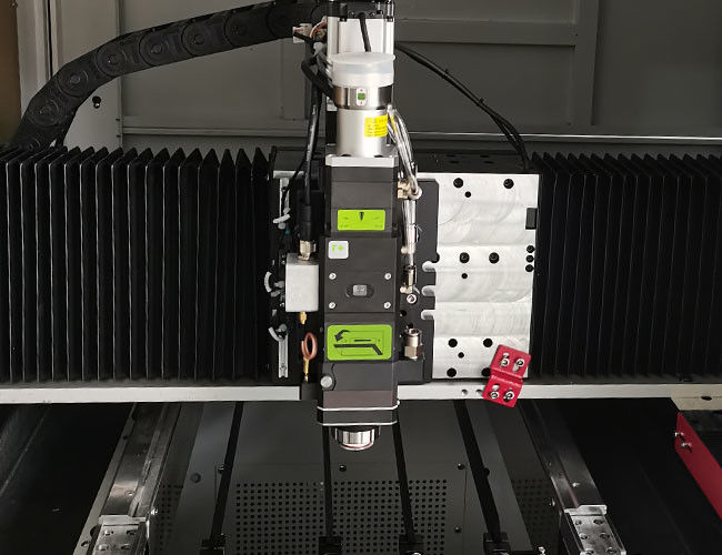 3 Axis Metal Fiber Laser Cutting Machine 7mm Cutting Thickness 40m/min